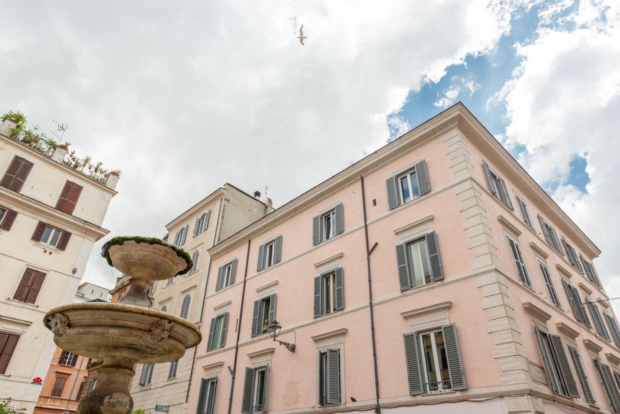 Piazzetta De' Monti Suites, Rome